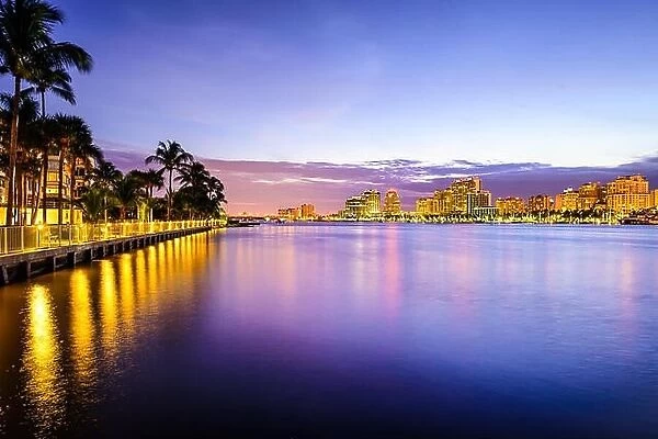West Palm Beach, Florida cityscape on the Intracoastal Waterway