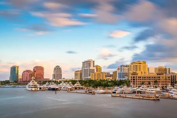 Framed Print : West Palm Beach, Florida, USA downtown skyline on the Intracoastal Waterway at dusk Framed Print : West Palm Beach, Florida, USA downtown skyline on the Intracoastal Waterway at dusk