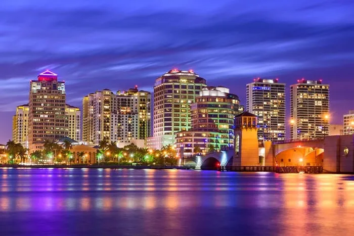 Framed Print : West Palm Beach, Florida, USA skyline on the Intracoastal Waterway Framed Print : West Palm Beach, Florida, USA skyline on the Intracoastal Waterway