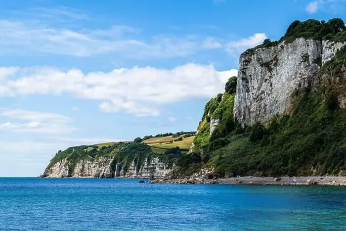 Framed Print : White Cliff, Jurassic Coast, Seaton, Devon, England Framed Print : White Cliff, Jurassic Coast, Seaton, Devon, England