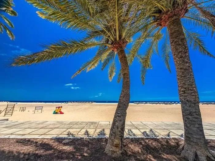 Framed Print : White sandy beach and blue water in Morro Jable, south of Fuerteventura, Canary islands, Spain Framed Print : White sandy beach and blue water in Morro Jable, south of Fuerteventura, Canary islands, Spain