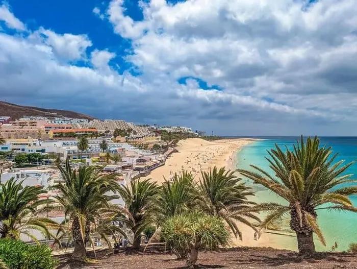 Framed Print : White sandy beach and blue water in Morro Jable, south of Fuerteventura, Canary islands, Spain Framed Print : White sandy beach and blue water in Morro Jable, south of Fuerteventura, Canary islands, Spain