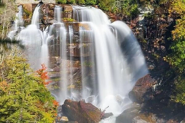 Whitewater Falls, North Carolina, USA in the autumn season