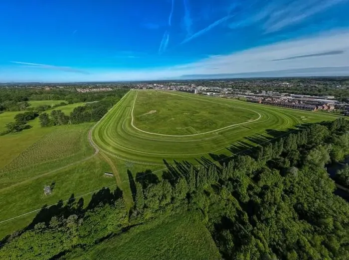 Framed Print : Wide angle aerial view over Newbury Racecourse Framed Print : Wide angle aerial view over Newbury Racecourse