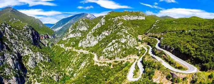 Framed Print : Winding road in the mountains of Greece Framed Print : Winding road in the mountains of Greece