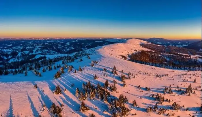 Framed Print : Wonderful landscapes of the Carpathian Mountains covered with snow Framed Print : Wonderful landscapes of the Carpathian Mountains covered with snow