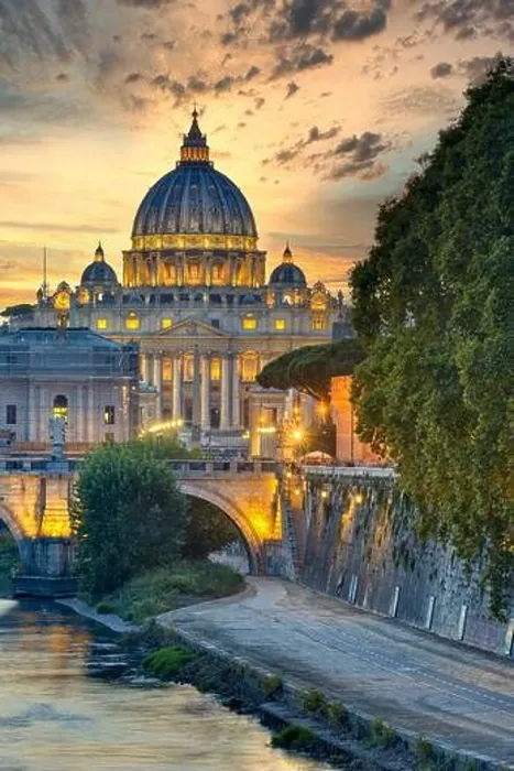 Framed Print : Wonderful view of St Peter Cathedral, Rome, Italy. Sunset light Framed Print : Wonderful view of St Peter Cathedral, Rome, Italy. Sunset light
