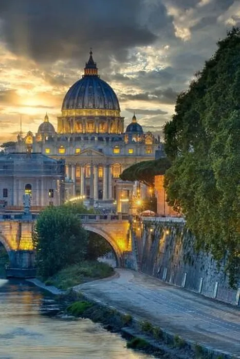 Framed Print : Wonderful view of St Peter Cathedral, Rome, Italy. Sunset light Framed Print : Wonderful view of St Peter Cathedral, Rome, Italy. Sunset light