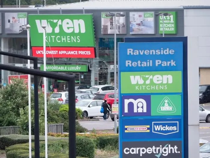 Framed Print : Wren Kitchens branch, Ravenside retail park, London, with signs for carpetright, Wickes, mothercare and toolstation Framed Print : Wren Kitchens branch, Ravenside retail park, London, with signs for carpetright, Wickes, mothercare and toolstation