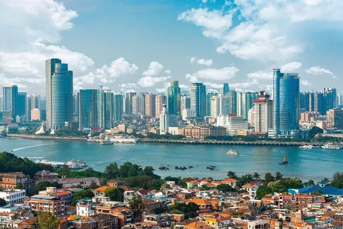 Framed Print : Xiamen, China city skyline from Gulangyu Island in the afternoon Framed Print : Xiamen, China city skyline from Gulangyu Island in the afternoon