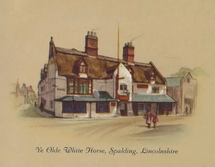 Framed Print : Ye Olde White Horse, Spalding, Lincolnshire, 1939 Framed Print : Ye Olde White Horse, Spalding, Lincolnshire, 1939