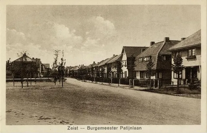 Framed Print : Zeist --- Burgemeester Patijnlaan Recto Framed Print : Zeist --- Burgemeester Patijnlaan Recto
