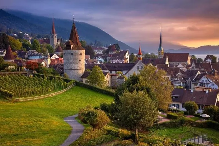 Framed Print : Zug, Switzerland. Cityscape image of Zug at beautiful autumn sunset Framed Print : Zug, Switzerland. Cityscape image of Zug at beautiful autumn sunset