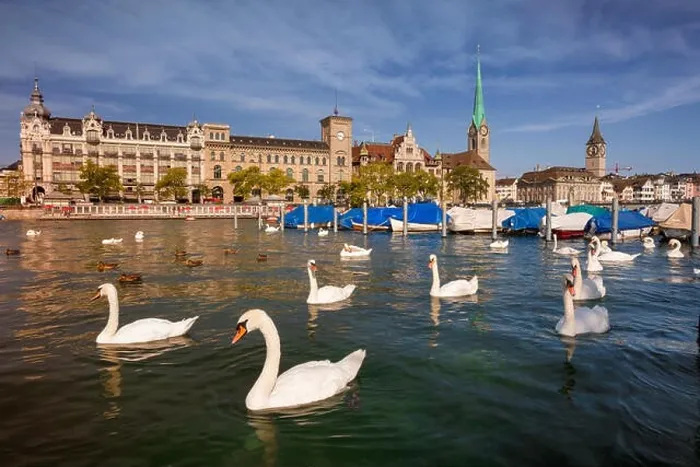 Framed Print : Zurich. Cityscape image of Zurich, Switzerland during sunny summer morning Framed Print : Zurich. Cityscape image of Zurich, Switzerland during sunny summer morning