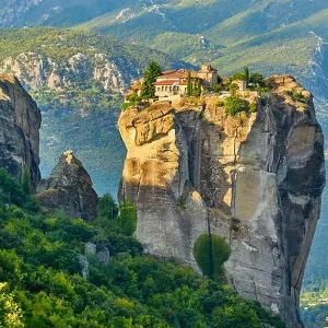 Holy Trinity Monastery at Meteora, Greece Holy Trinity Monastery at Meteora, Greece
