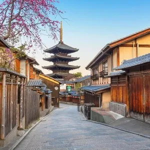 Kyoto, Japan springtime in Higashiyama district