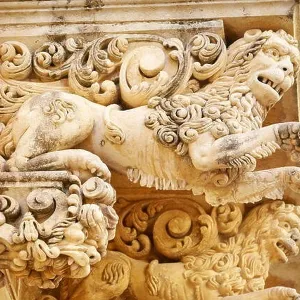 Noto - baroque details of balcony at the Palazzo Villadorata (Palazzo Nicolaci), Noto Old Town, Sicily, Italy UNESCO