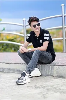1000+ Stylish Boy Pictures Download | Free Stock Images on Alamy