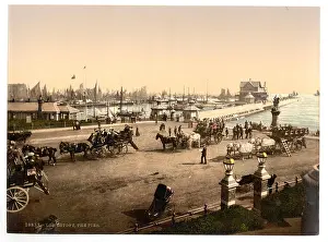Ports Prints: 1684 The pier, Lowestoft, England-LCCN2002696978