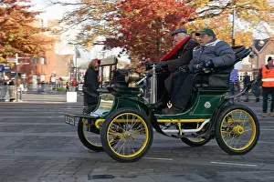 2007 Prints: 1901 Cudell Reg. No. BLF239 Mr Karl-Heinz Dreher NO.95 Arriving at Crawley