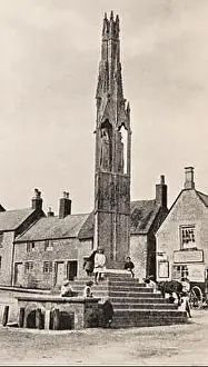 1901 - The Eleanor Cross at Geddinton (between Kettering & Corby, Northants UK