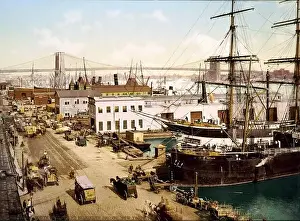 1901, NEW YORK, USA : South Street and Brooklyn Bridge