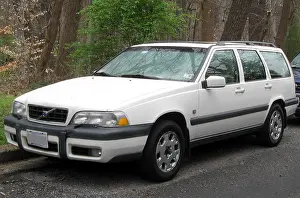 Reliable Prints: The 1st Volvo XC70, introduced in 2012