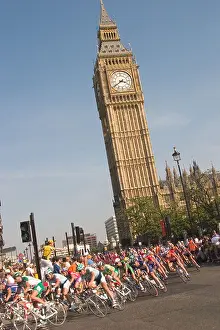 Action Prints: 2004 Tour of Britain Cycle Race Westminster London