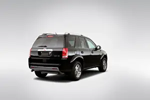 Exhaust Prints: 2006 Saturn Vue V6 AWD in Black - Rear angle view