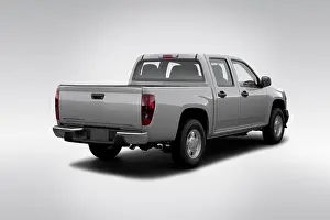 Exhaust Prints: 2007 Chevrolet Colorado LT in Silver - Rear angle view
