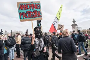 2021, 3rd April : Thousands of protesters march and rally in central London against the police