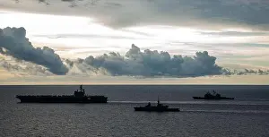 Maneuver Prints: 210617-N-RF825-1172 SOUTH CHINA SEA (June 17)