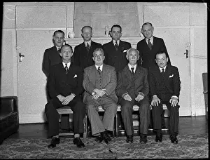 251 SLNSW 27214 Pellegrinis staff group