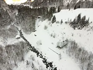 Titlis Prints: 2s0ry68