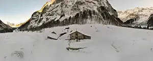 Titlis Prints: 2s0ry6d