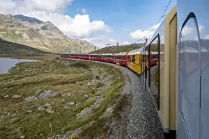Passenger Train Prints: 2s457r7