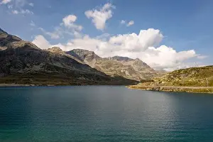 Lago Blanco Prints: 2s457w7