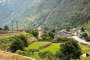 Bernina Region Prints: 2s5hcx7