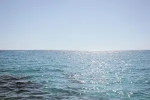 Ayia Napa Prints: 2s86c94
