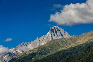 Mont Blanc Massif Prints: 2ye5rdn