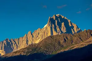 Mont Blanc Massif Prints: 2ye5rdx