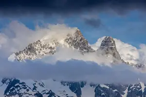 Mont Blanc Massif Prints: 2ye5rgr