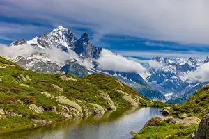 Beautiful Mountain Prints: 2ye8c1h