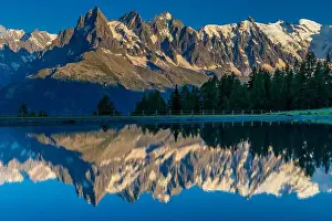 Beautiful Mountain Prints: 2ye8eya