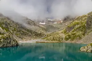 Beautiful Mountain Prints: 2ye8g0y