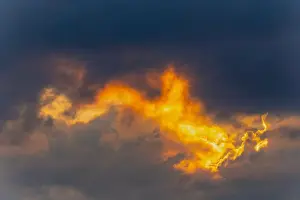 Cloud Cover Prints: 2yeyfry