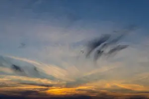 Cirrus Prints: 2yh2j04