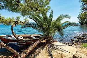 Greek Beach Prints: 2yh2th6