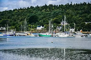 Coastal Town Prints: 2yhnxyx
