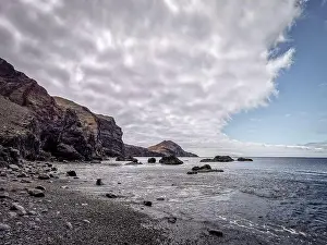 Dramatic Landscape Prints: 2yj6h6e